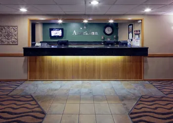 AmericInn by Wyndham Hartford WI hotel thumbnail 3