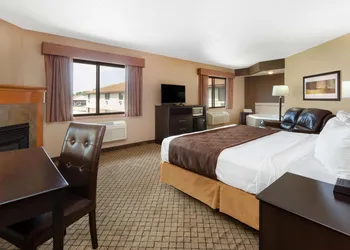 AmericInn by Wyndham Hartford WI hotel thumbnail 8