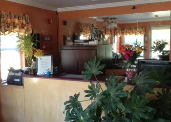 Sweet Breeze Inn hotel thumbnail 3