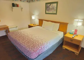 Sweet Breeze Inn hotel thumbnail 6