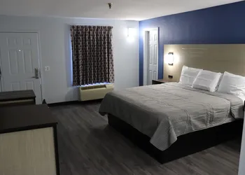 legacy inn paducah hotel thumbnail 4