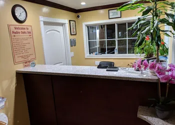 Padre Oaks hotel thumbnail 2