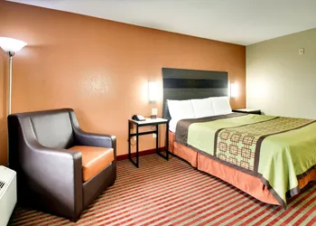 Key West Inn - Millbrook hotel thumbnail 4