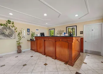 Best Western Pineywoods Inn hotel thumbnail 3