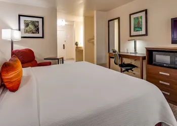 Best Western Pineywoods Inn hotel thumbnail 6