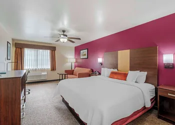 Best Western Pineywoods Inn hotel thumbnail 7