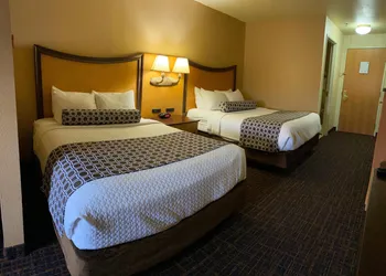 Tundra Lodge hotel thumbnail 7