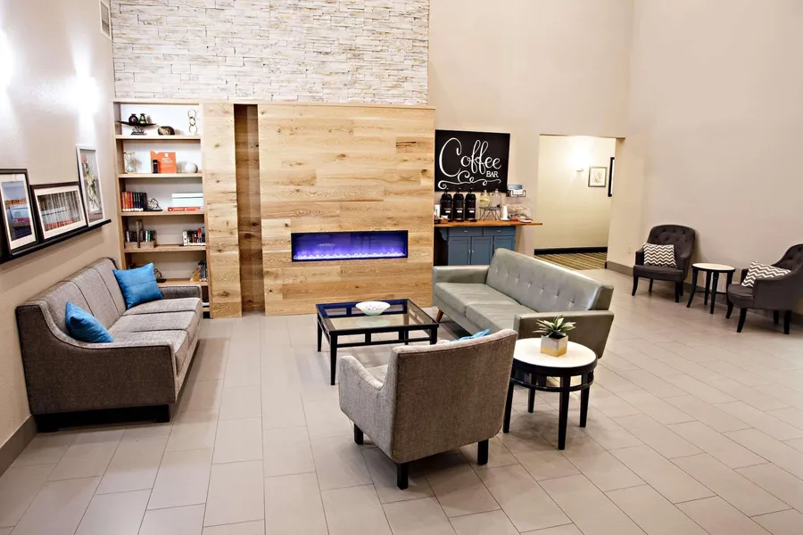 Country Inn & Suites by Radisson, Harrisburg West Mechanicsburg hotel detail image 2