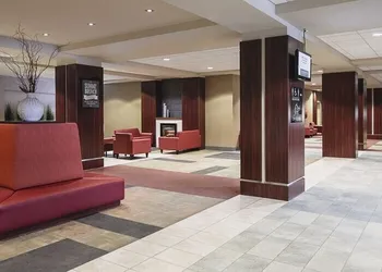Viscount Gort Hotel hotel thumbnail 5