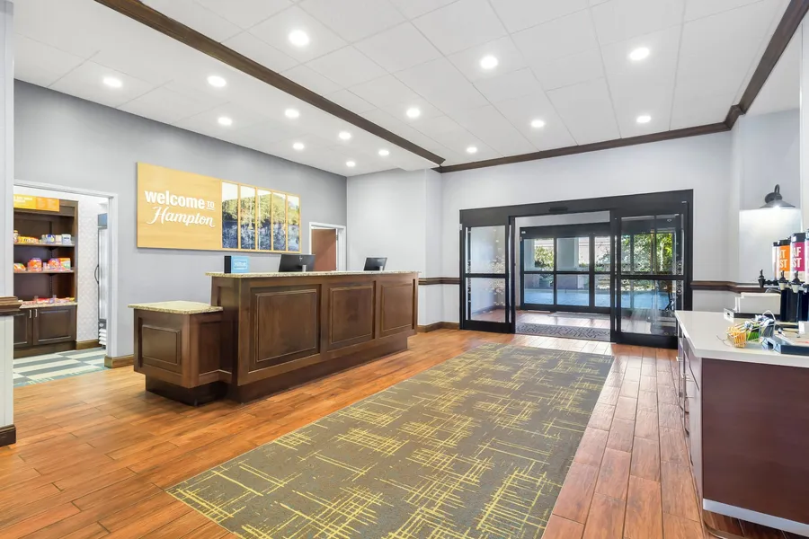 Hampton Inn & Suites Hartsville hotel detail image 2