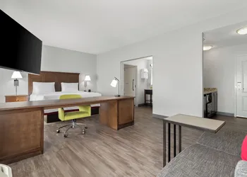 Hampton Inn & Suites Hartsville hotel thumbnail 5