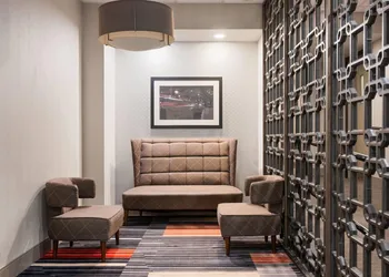 Waterloo Suites Hotel, Trademark Collection by Wyndham hotel thumbnail 5