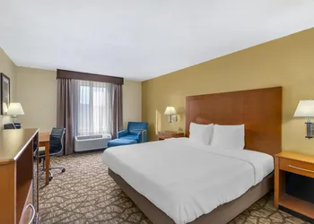 Best Western Plus Richmond Hill Inn hotel thumbnail 4