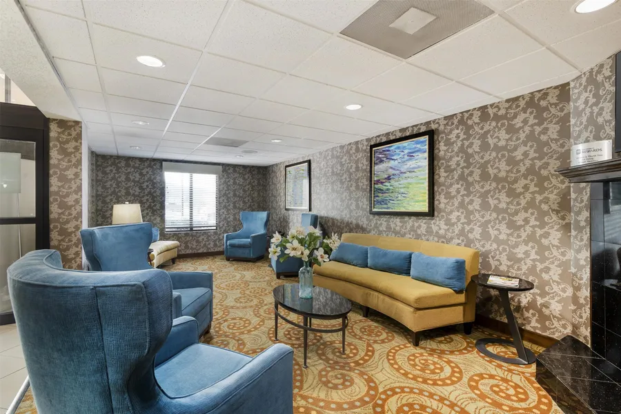 Best Western Plus Richmond Hill Inn hotel detail image 2