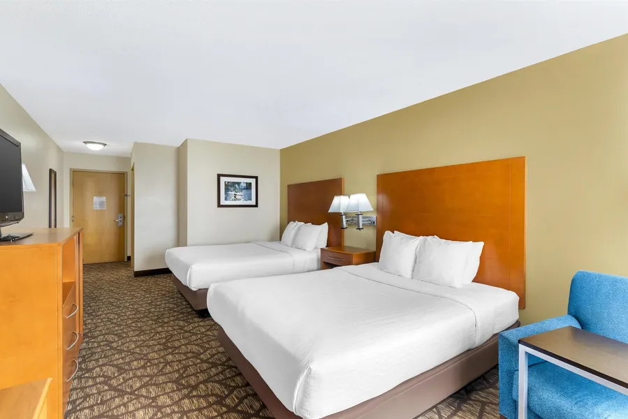 Best Western Plus Richmond Hill Inn hotel detail image 6