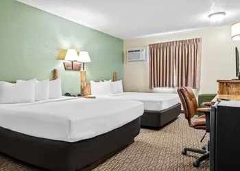 Econo Lodge Custer - Crazy Horse Area hotel thumbnail 7