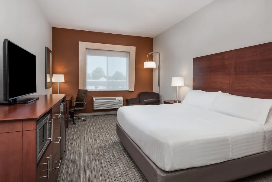 Best Western Plus 1000 Islands Hotel & Suites hotel detail image 6