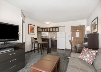 Staybridge Suites Wilmington-Newark by IHG hotel thumbnail 3