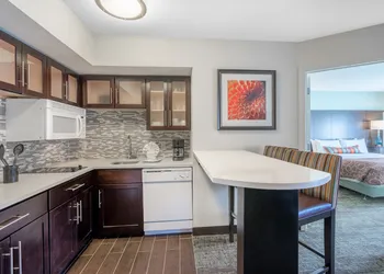Staybridge Suites Wilmington-Newark by IHG hotel thumbnail 7