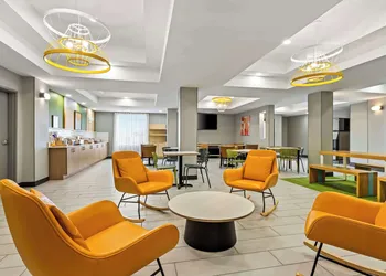Spark by Hilton Catoosa hotel thumbnail 3