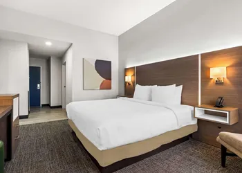 Spark by Hilton Catoosa hotel thumbnail 8