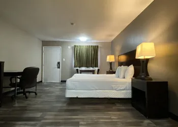 Tourist Inn hotel thumbnail 4