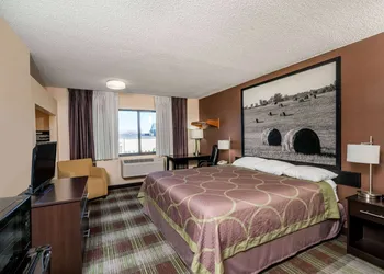 Super 8 by Wyndham Campbellsville KY hotel thumbnail 7