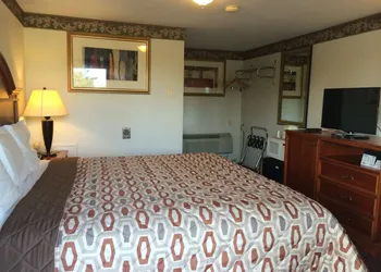 Americas Best Value Inn Palmyra Hershey hotel thumbnail 2