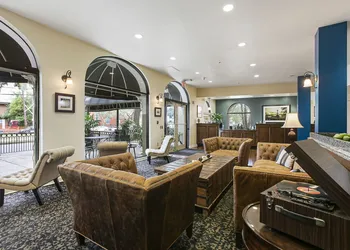 St. Charles Inn hotel thumbnail 3