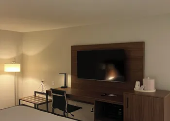 Wingate by Wyndham Dublin Near Claytor Lake State Park hotel thumbnail 5