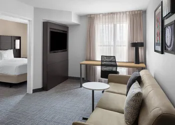 Residence Inn by Marriott Fort Worth Cultural District hotel thumbnail 8