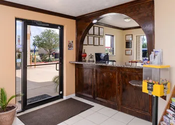 Americas Best Value Inn & Suites Waller Prairie View hotel thumbnail 2