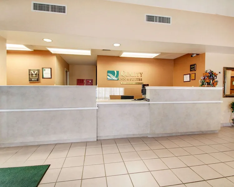 Quality Inn & Suites hotel detail image 2