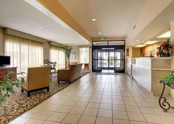 Quality Inn & Suites hotel thumbnail 5