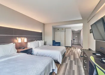 Holiday Inn Express Hotel & Suites Clearwater/Us 19 N by IHG hotel thumbnail 7