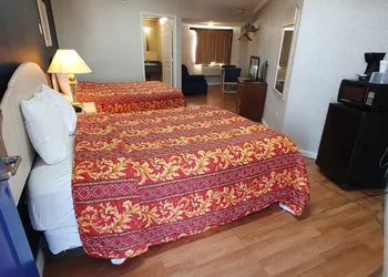 Royal Lodge hotel thumbnail 7