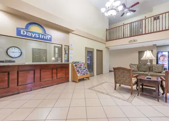 Days Inn by Wyndham St Peters/St Charles hotel thumbnail 2