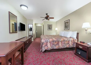 Days Inn by Wyndham St Peters/St Charles hotel thumbnail 6