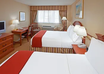 Five Towns Inn - JFK Airport hotel thumbnail 4