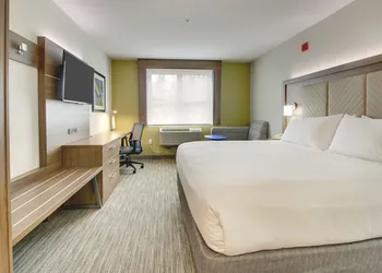 Holiday Inn Express Durham by IHG hotel thumbnail 8