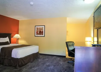 McMinnville Inn hotel thumbnail 7