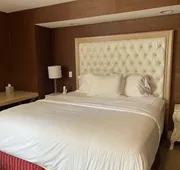 Rocky River Inn hotel detail image 4