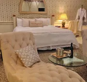Chambery Inn hotel detail image 5