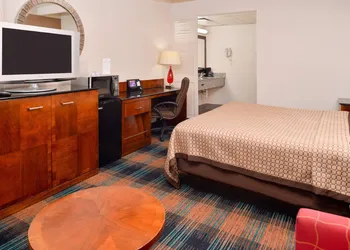Americas Best Value Inn Augusta Historic Downtown hotel thumbnail 7