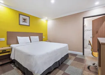 Hotel H-Wood hotel thumbnail 4