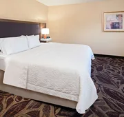 Hampton Inn & Suites Bremerton hotel detail image 7