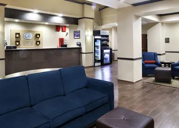 Comfort Suites Waco Near University Area hotel thumbnail 3