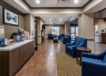 Comfort Suites Waco Near University Area hotel thumbnail 7