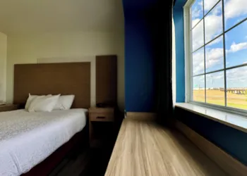 Red River Lodge hotel thumbnail 6