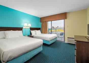 Cayman Suites Hotel hotel thumbnail 4